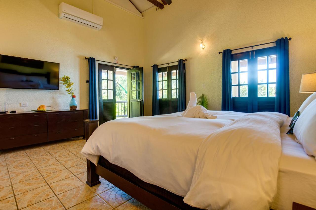 Mariposa Belize Beach Resort Placencia المظهر الخارجي الصورة