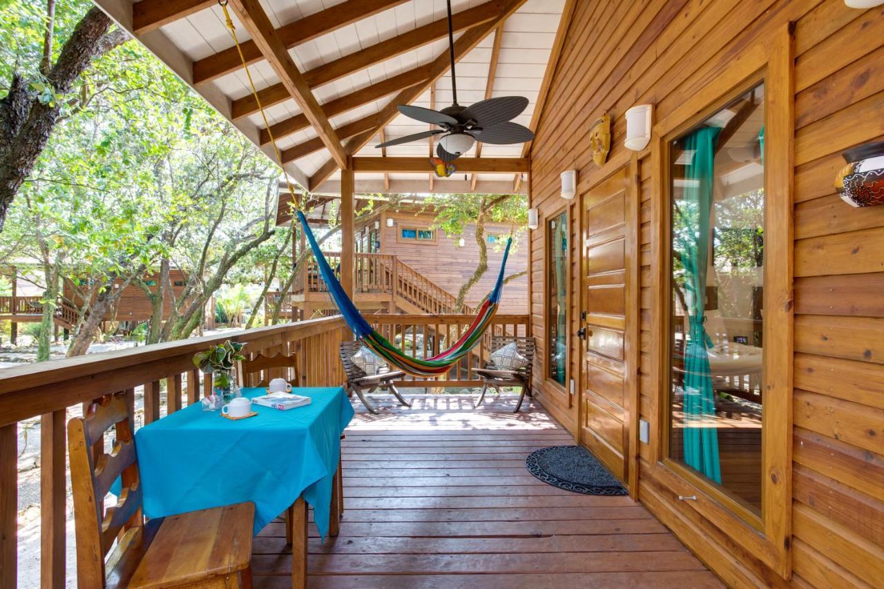 Mariposa Belize Beach Resort Placencia المظهر الخارجي الصورة